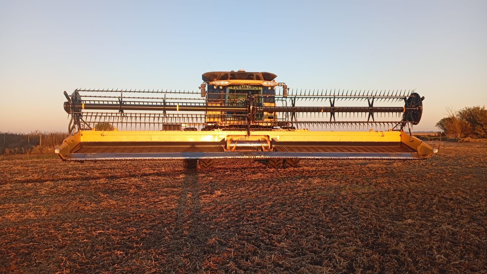 VARIOS NEW HOLLAND 7.90