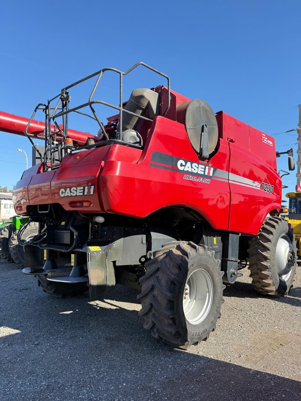 VARIOS COSECHADORA CASE IH AF7230
